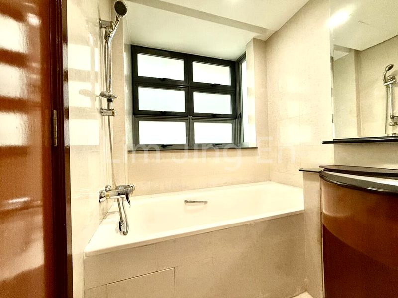 3 Bed Condo for Sale in  Sunhaven - Image 11
